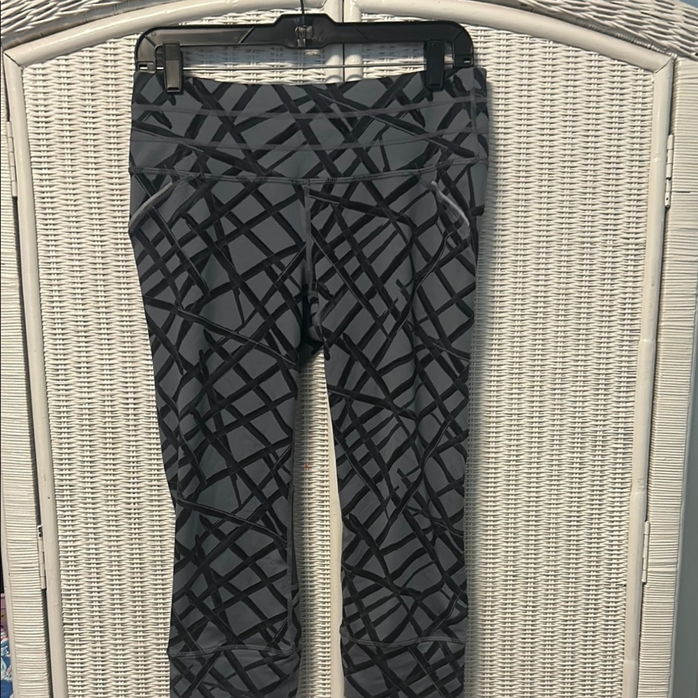 Athleta Gray and Black Leggings size medium